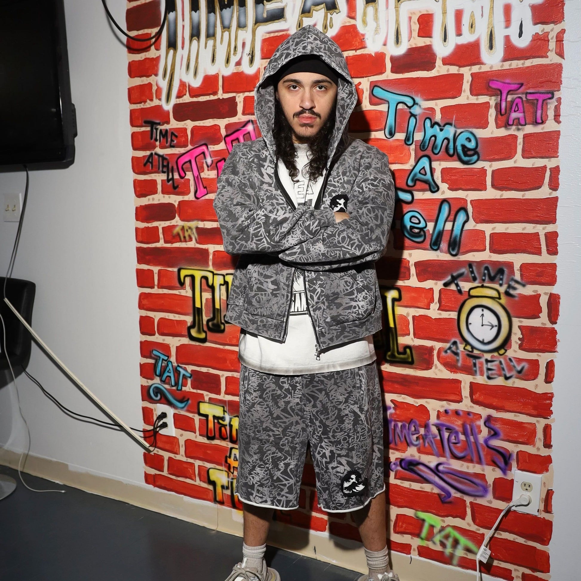 Time a Tell X Baby Face Ray Graffiti Set (Black) shoptimeatell